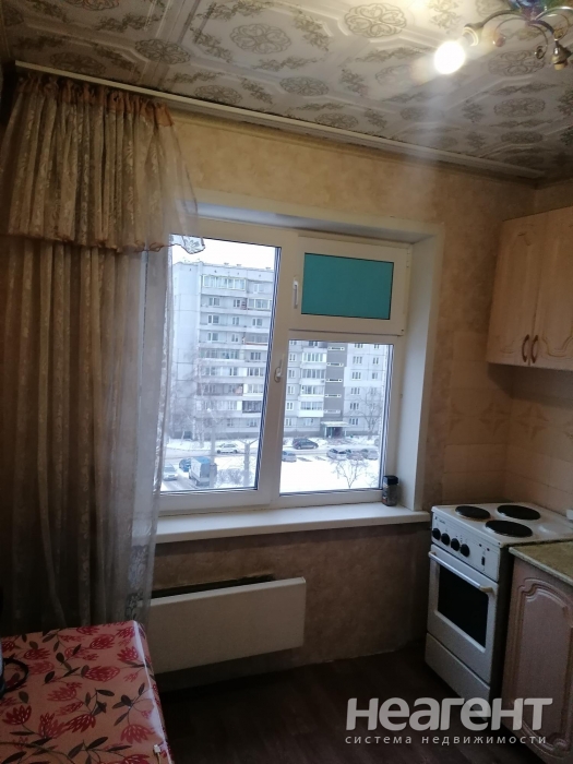 Продается 3-х комнатная квартира, 57,4 м²