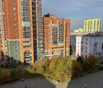 Продается 1-комнатная квартира, 49 м²