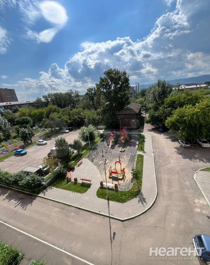 Продается 2-х комнатная квартира, 52 м²