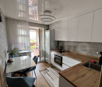 Продается 2-х комнатная квартира, 52 м²