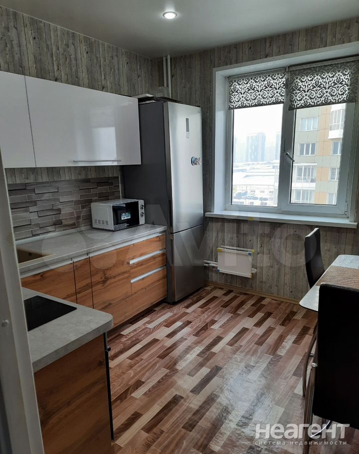 Продается 1-комнатная квартира, 40,8 м²