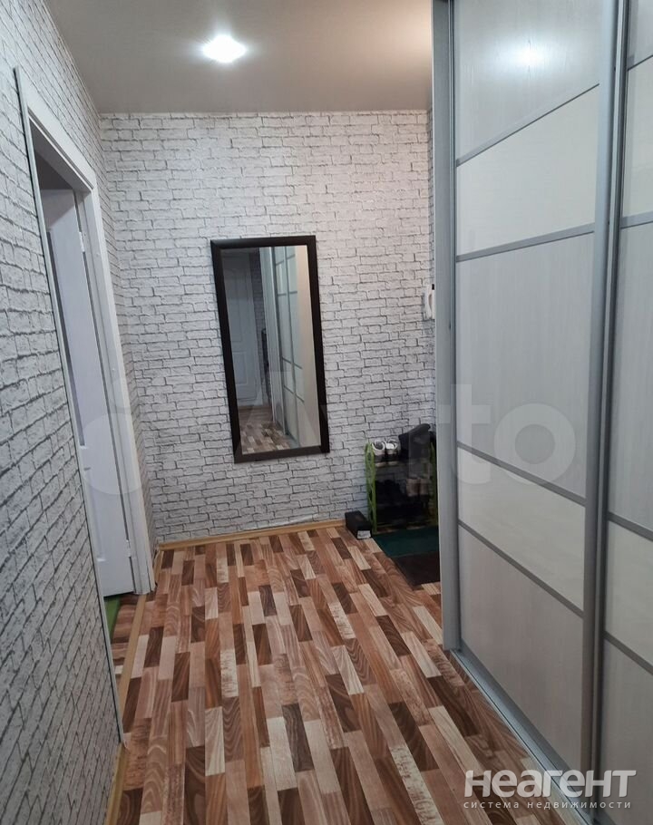 Продается 1-комнатная квартира, 40,8 м²