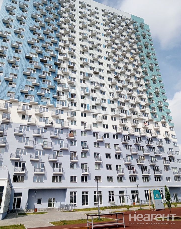 Продается 2-х комнатная квартира, 60,4 м²