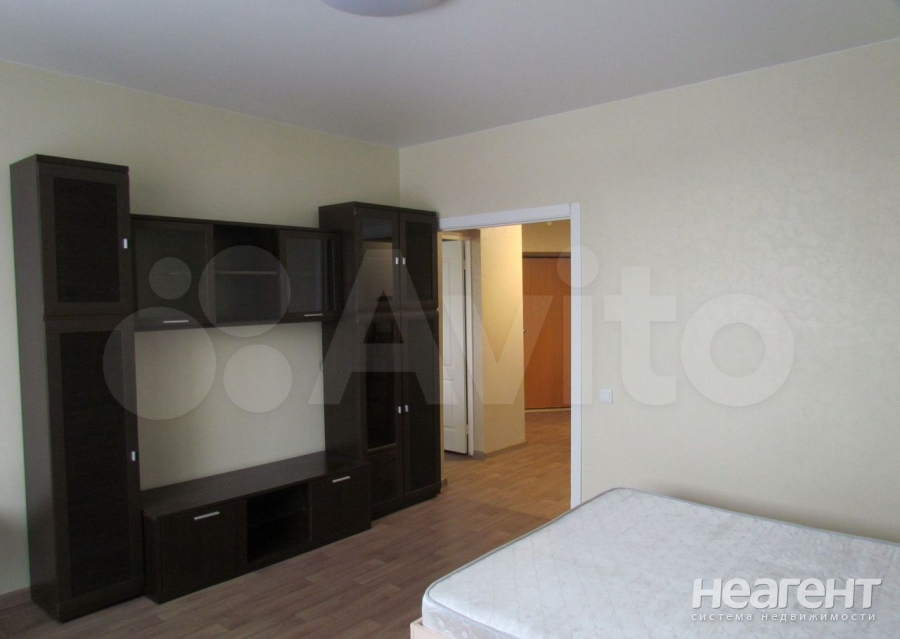 Продается 1-комнатная квартира, 47,4 м²