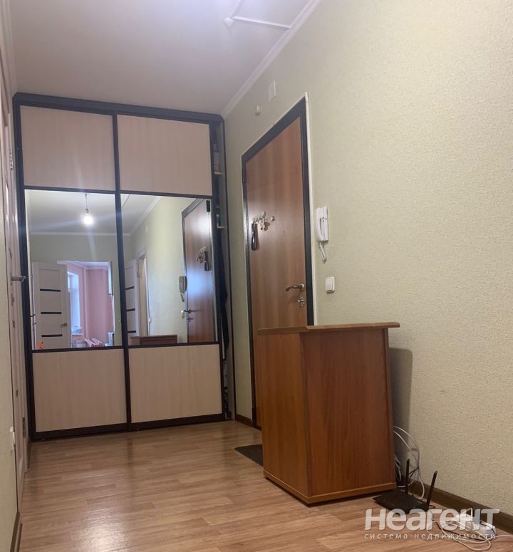 Продается 2-х комнатная квартира, 61,9 м²