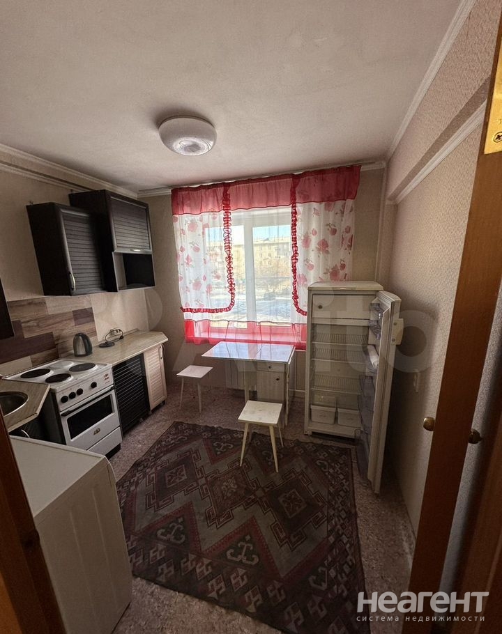 Сдается 1-комнатная квартира, 37 м²