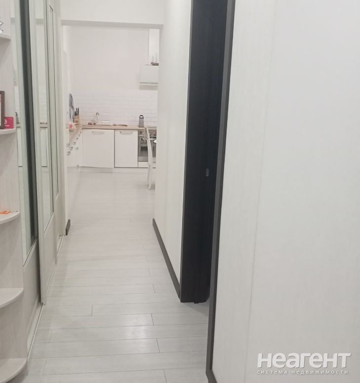 Продается 3-х комнатная квартира, 76 м²