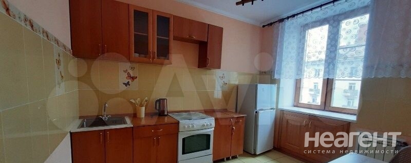 Сдается 2-х комнатная квартира, 58 м²