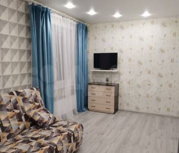 Сдается 2-х комнатная квартира, 72 м²