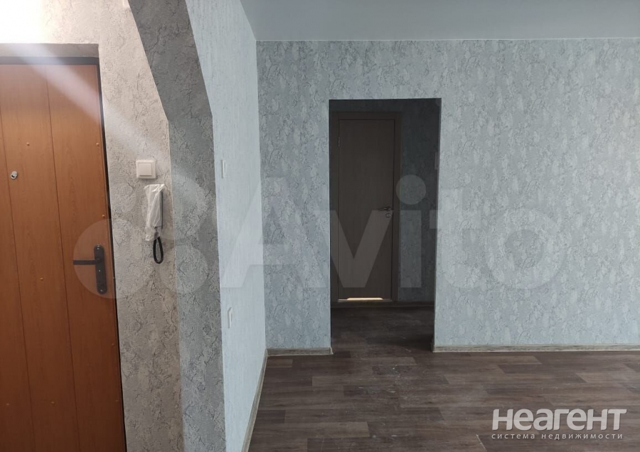 Сдается Многокомнатная квартира, 76,3 м²