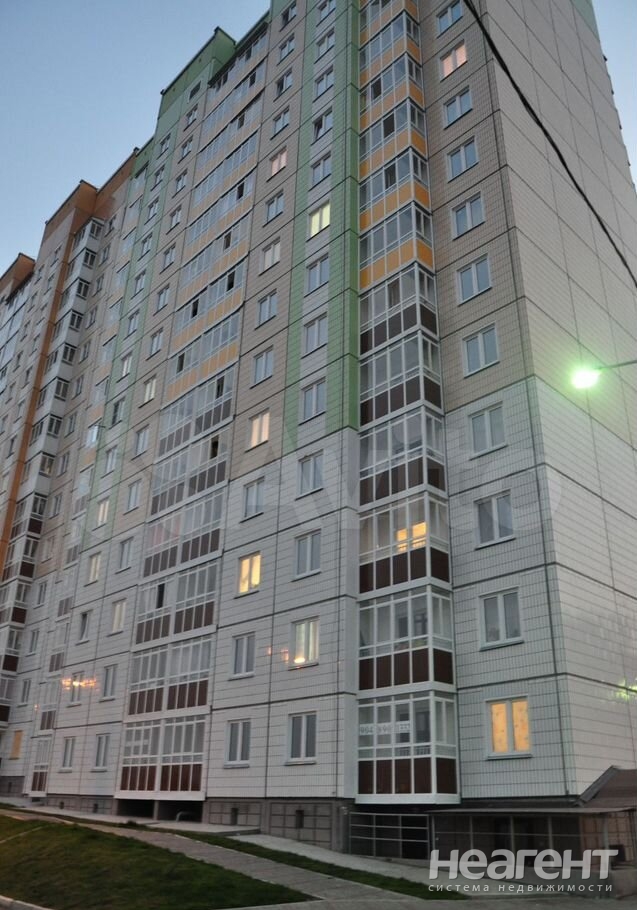 Продается 1-комнатная квартира, 36,8 м²