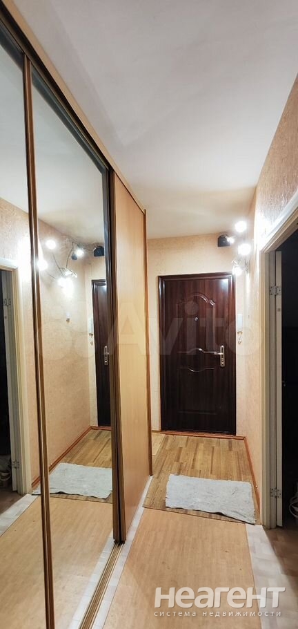 Сдается Многокомнатная квартира, 71 м²