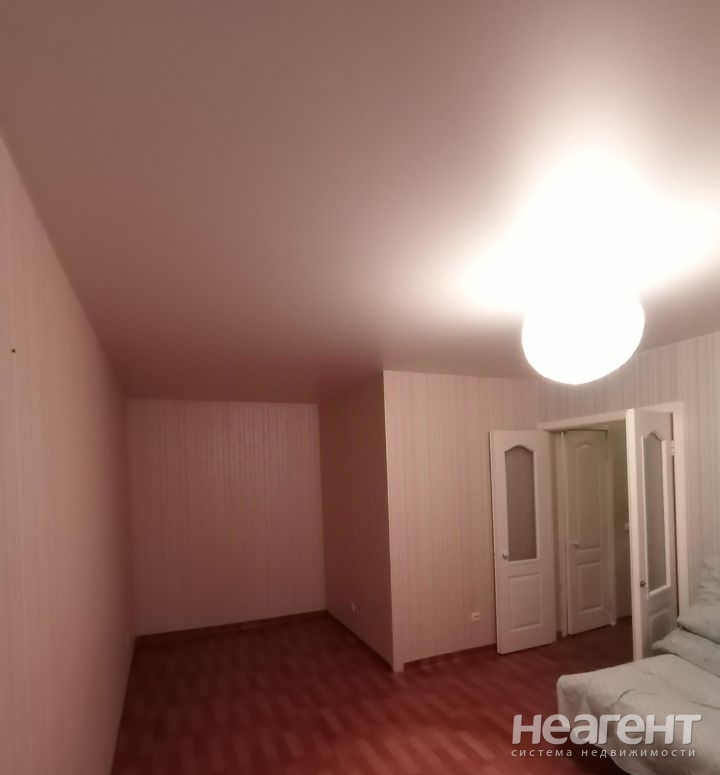 Сдается 2-х комнатная квартира, 62 м²