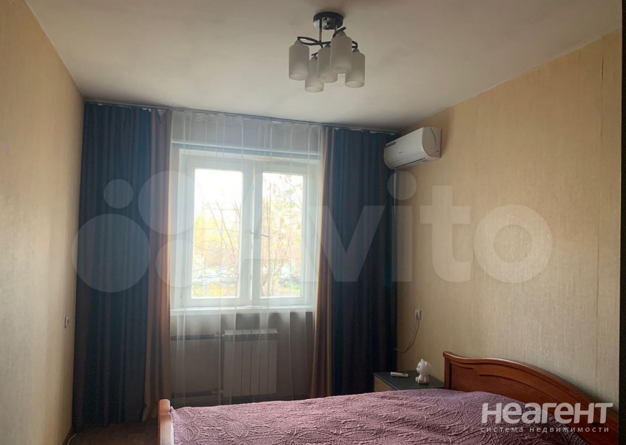 Продается Многокомнатная квартира, 80,4 м²