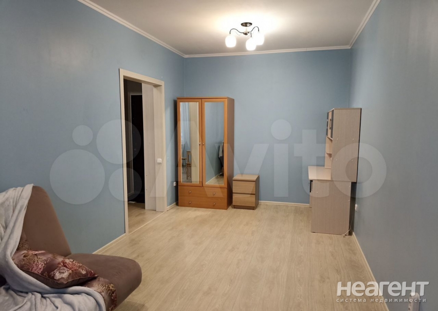 Сдается 1-комнатная квартира, 35 м²