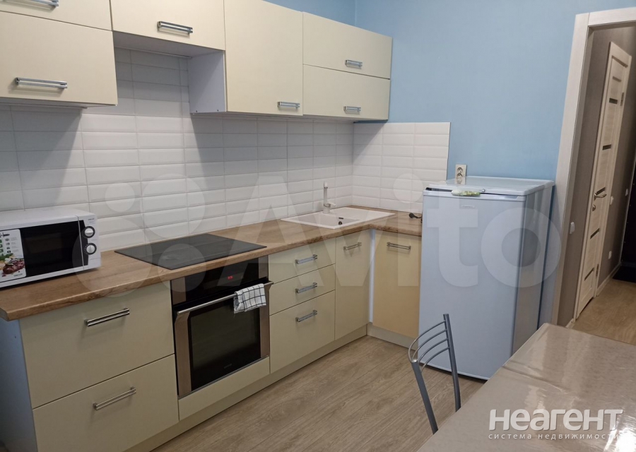 Сдается 1-комнатная квартира, 35 м²