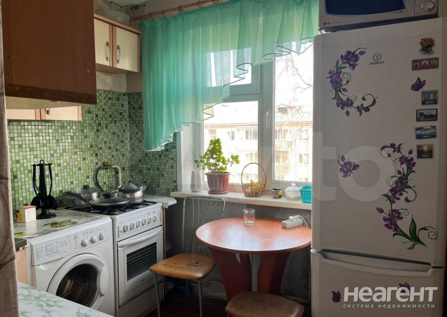 Сдается 1-комнатная квартира, 35 м²