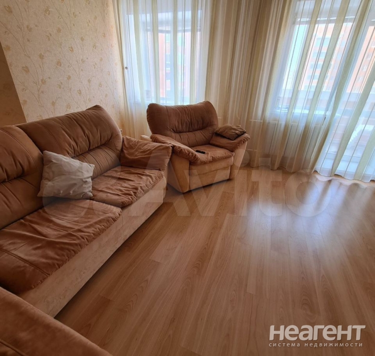 Продается 2-х комнатная квартира, 78,6 м²