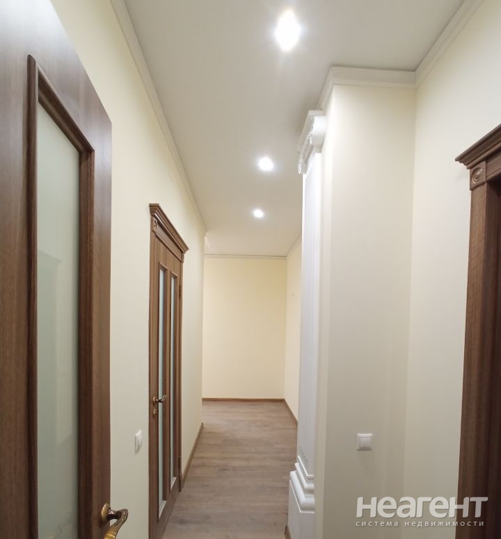 Продается 2-х комнатная квартира, 61 м²