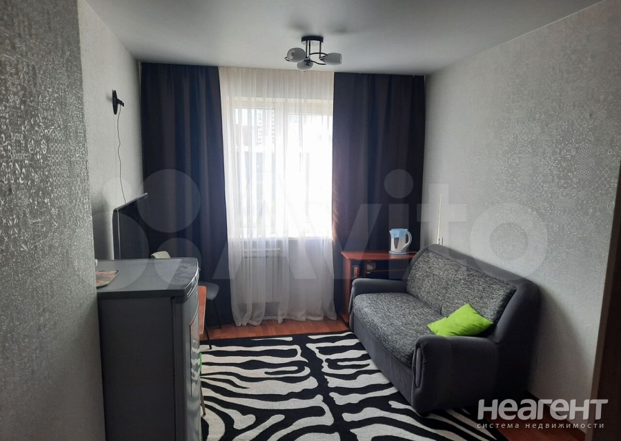 Продается 1-комнатная квартира, 12 м²