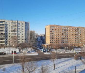 Продается Многокомнатная квартира, 107 м²