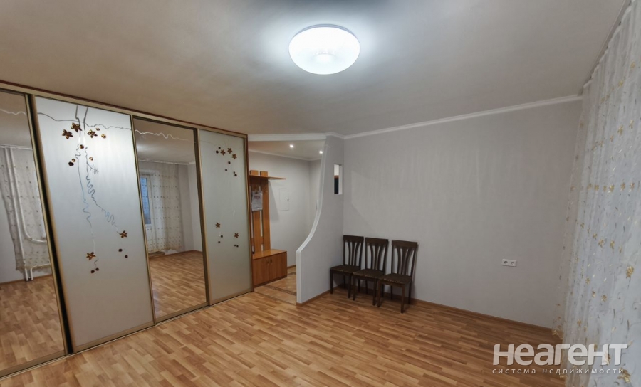 Сдается Многокомнатная квартира, 68 м²