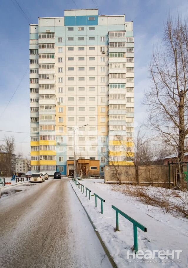 Продается 1-комнатная квартира, 36 м²