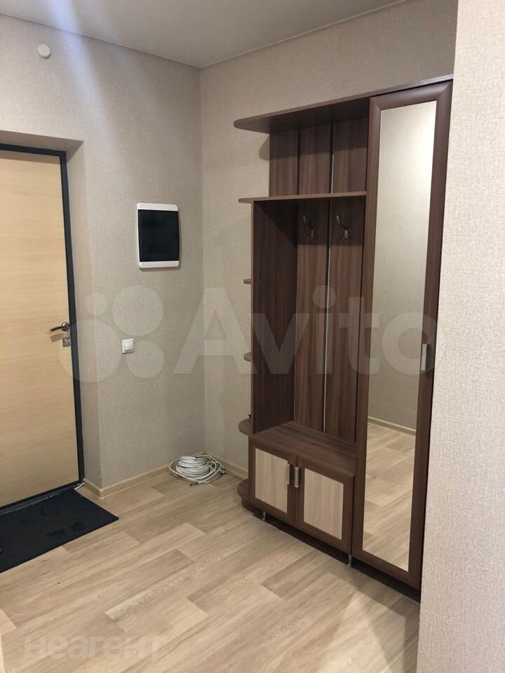 Сдается 2-х комнатная квартира, 65 м²