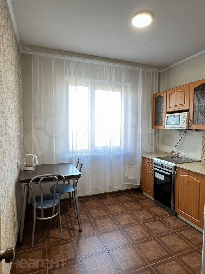 Сдается 1-комнатная квартира, 41 м²