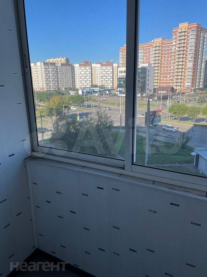 Продается 1-комнатная квартира, 48,8 м²