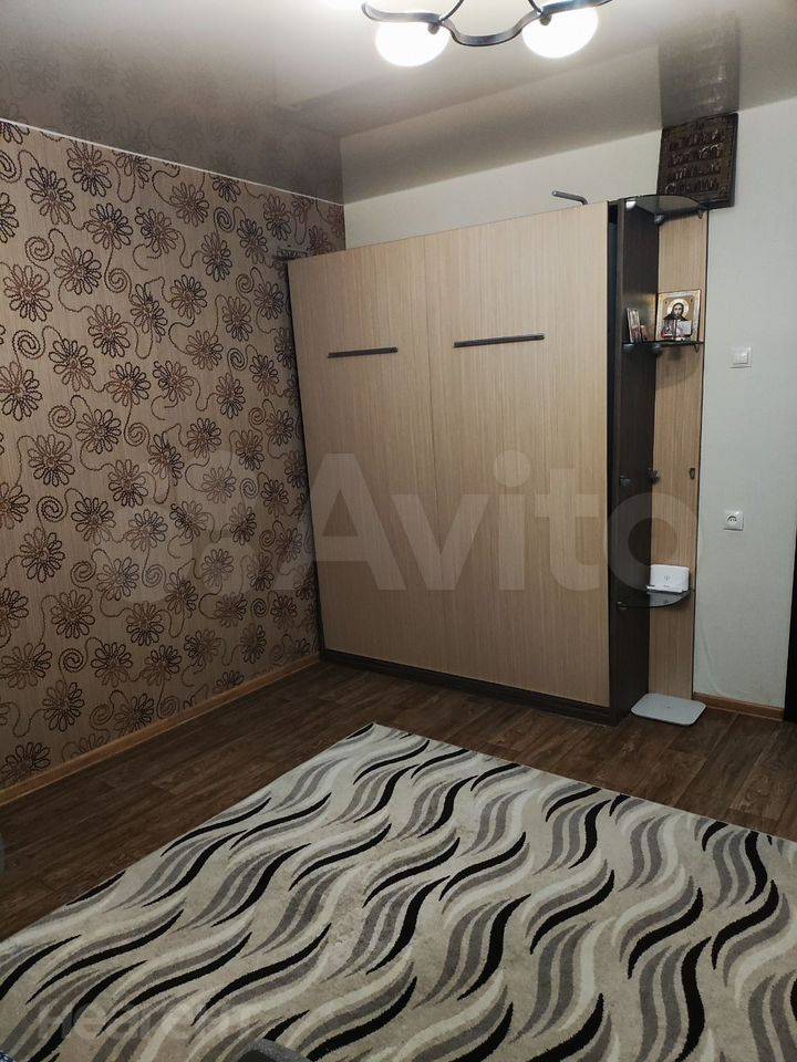 Сдается 1-комнатная квартира, 40 м²