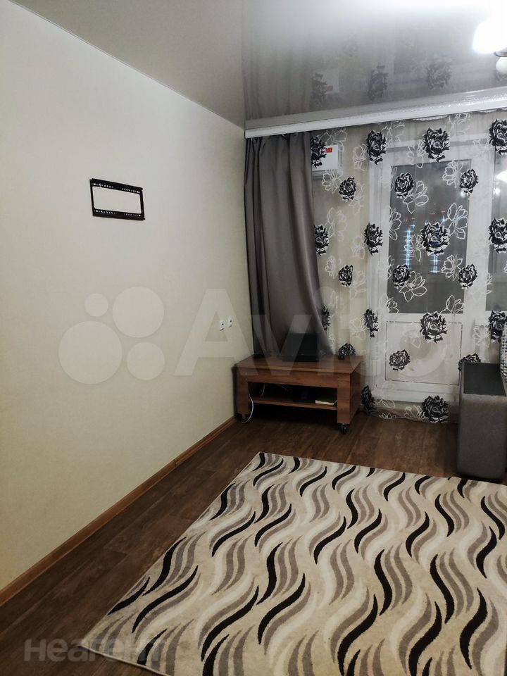 Сдается 1-комнатная квартира, 40 м²