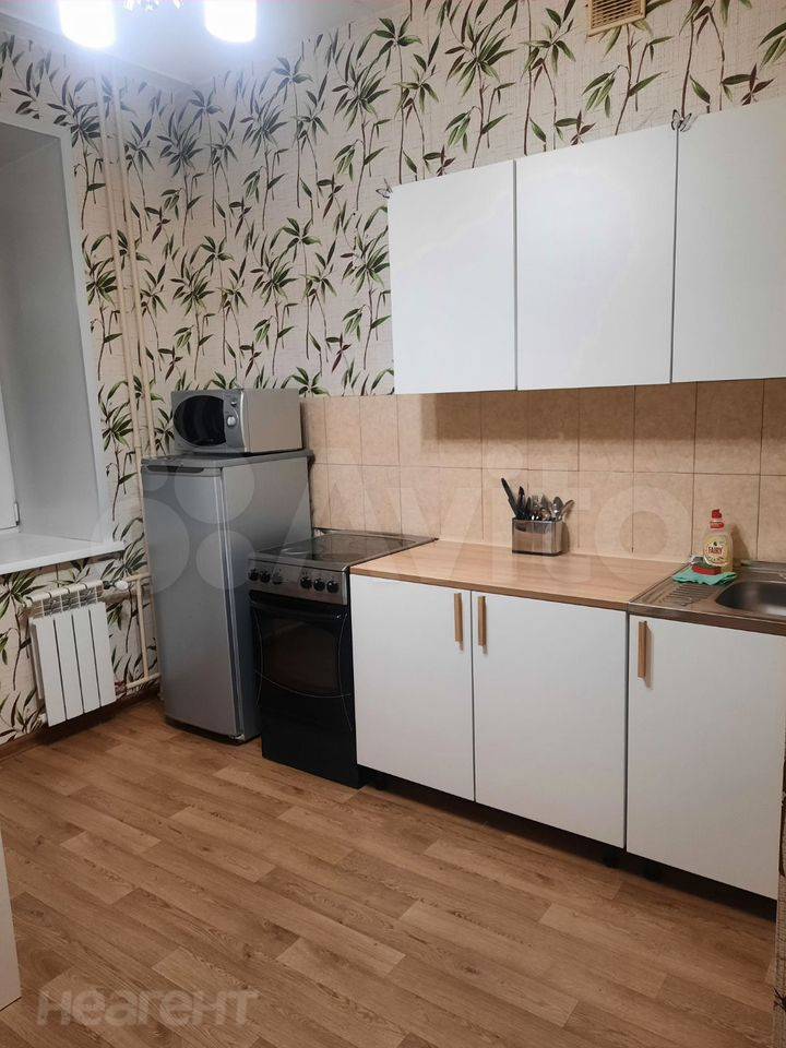 Сдается 1-комнатная квартира, 40 м²