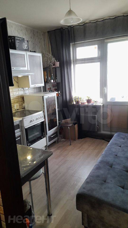 Продается 1-комнатная квартира, 39 м²