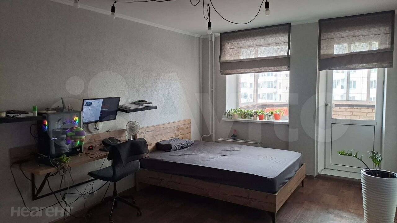 Сдается 1-комнатная квартира, 38 м²