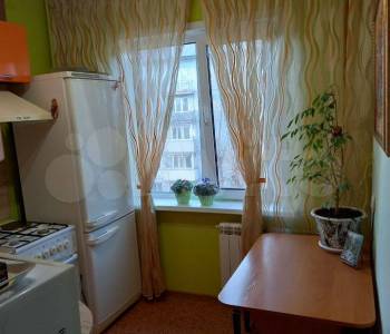 Продается Многокомнатная квартира, 72,2 м²