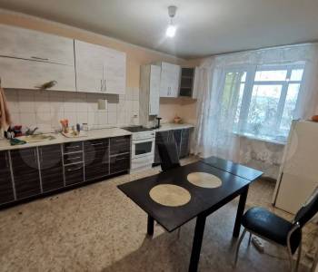 Продается 1-комнатная квартира, 45 м²