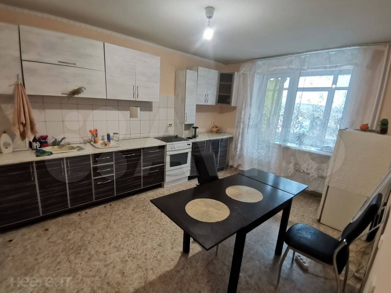 Продается 1-комнатная квартира, 45 м²