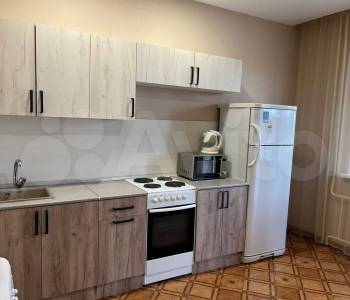 Сдается 1-комнатная квартира, 45 м²