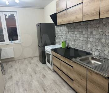 Сдается 1-комнатная квартира, 43 м²