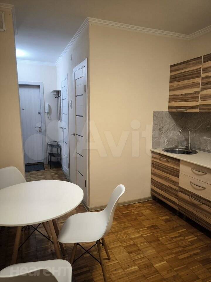 Сдается 1-комнатная квартира, 35 м²