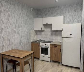 Сдается 1-комнатная квартира, 37 м²