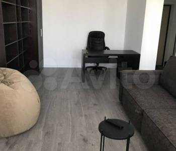 Сдается 1-комнатная квартира, 42 м²