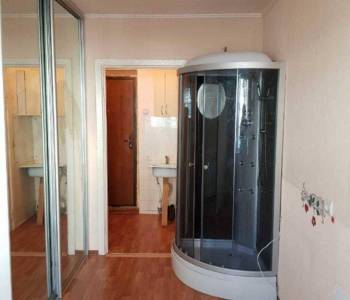 Продается 1-комнатная квартира, 14 м²