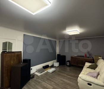 Продается 3-х комнатная квартира, 98 м²