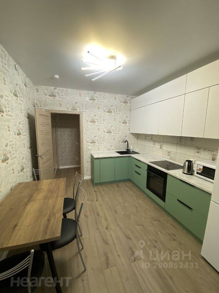 Сдается 2-х комнатная квартира, 68,6 м²