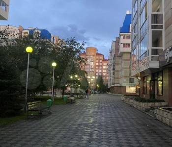 Сдается 2-х комнатная квартира, 95 м²