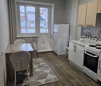 Сдается 1-комнатная квартира, 37 м²