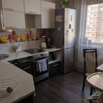 Продается 1-комнатная квартира, 40,8 м²