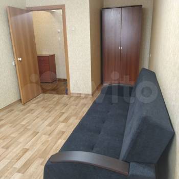 Сдается 1-комнатная квартира, 35 м²